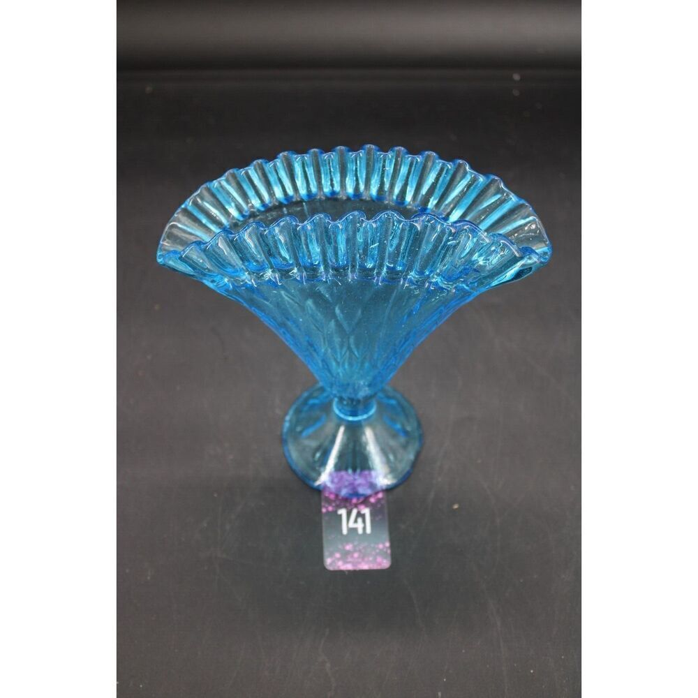 LE Smith /Fenton blue diamond optic/ruffled edge fan vase Vintage